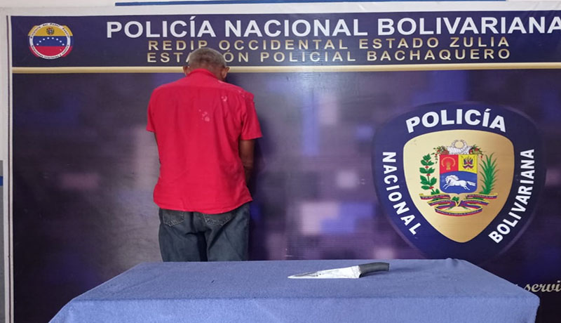 funcionarios del CPNB detuvieron al atacante en el mismo lugar de los hechos y responde al nombre de José Gregorio Padilla, de 55 años de edad.