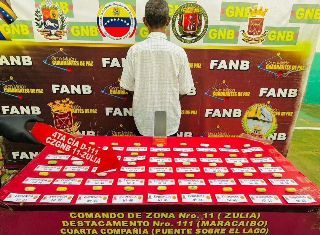 Detenido con 45 dediles de cocaína en su estómago
