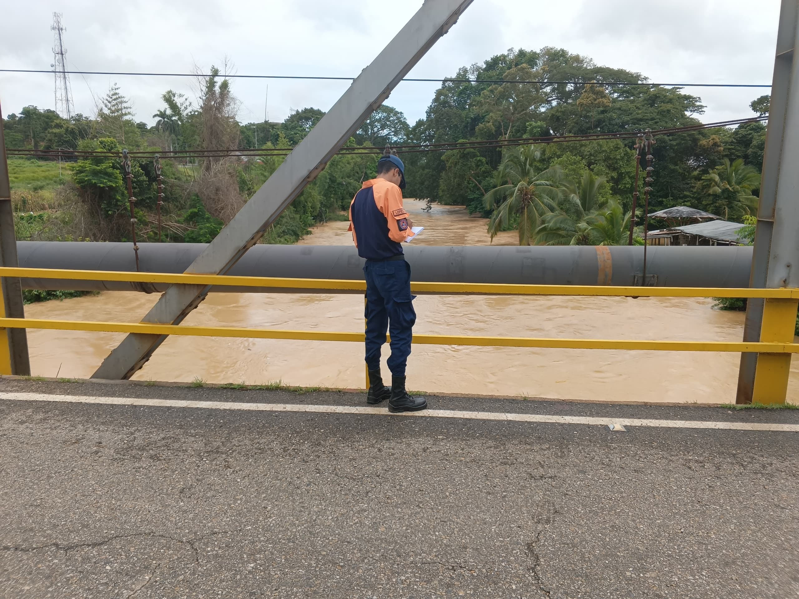 Protección Civil de Lagunillas ofrece balance por esbordamiento del río Burro Negro
