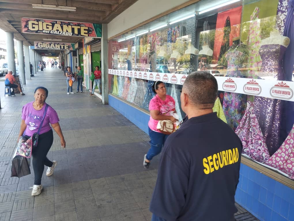 Maracaibo muestra normalidad en sus actividades comerciales 4