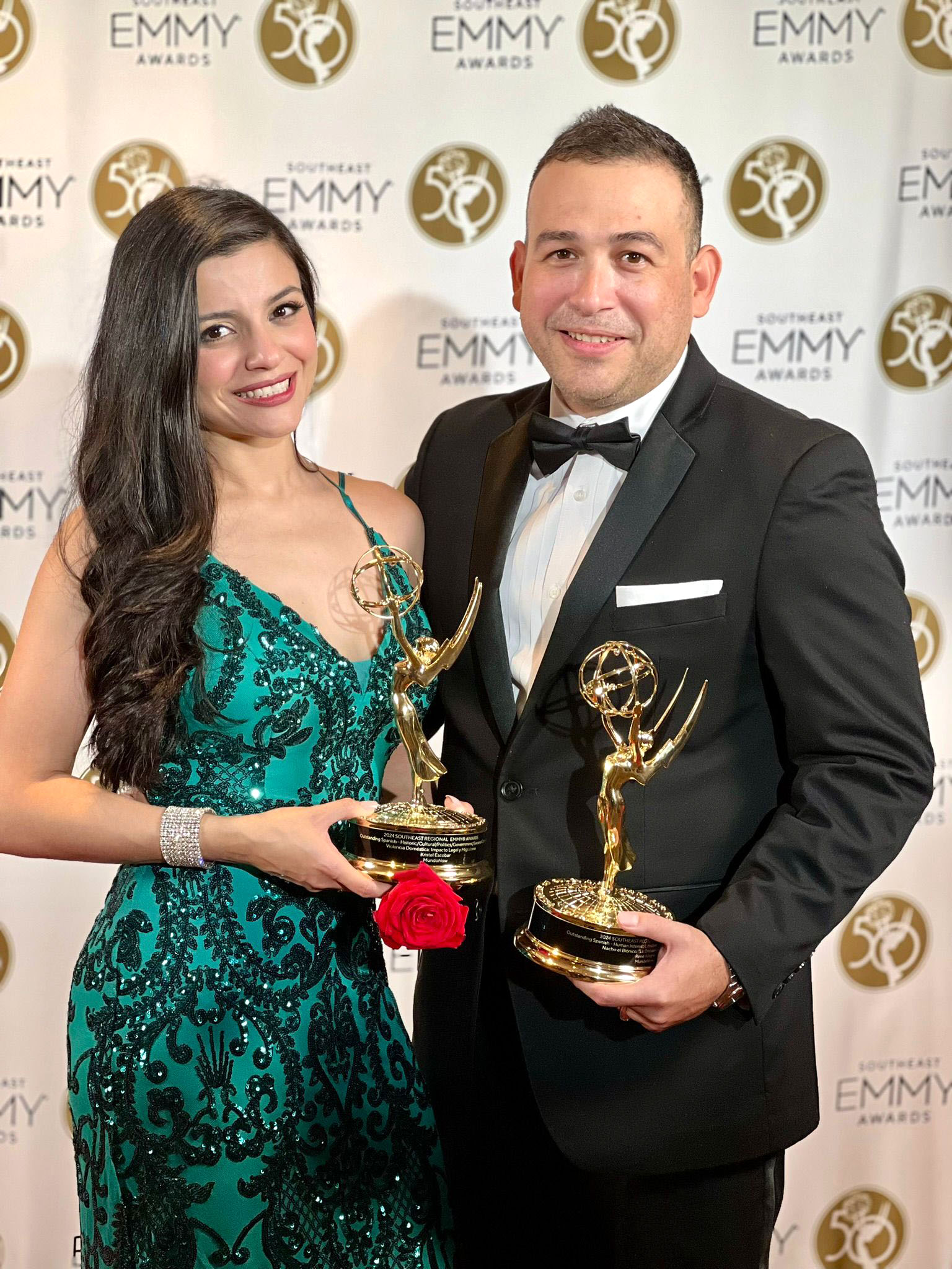 Alfredo Suárez recibe su premio Emmy número 12