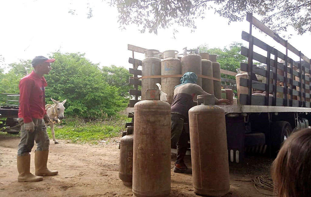 3200 familias con servicio de gas doméstico en cilindros