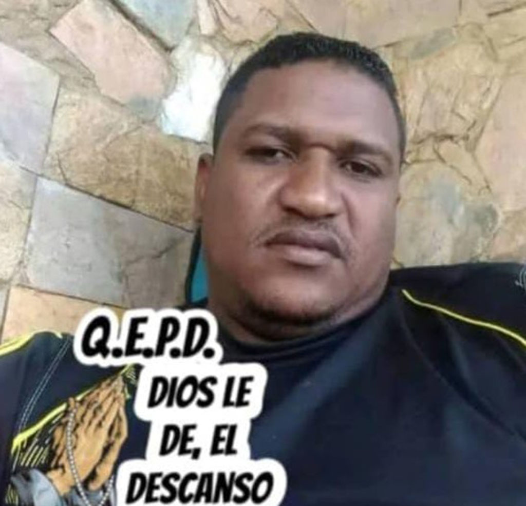 Hundimiento de la barcaza en Tía Juana