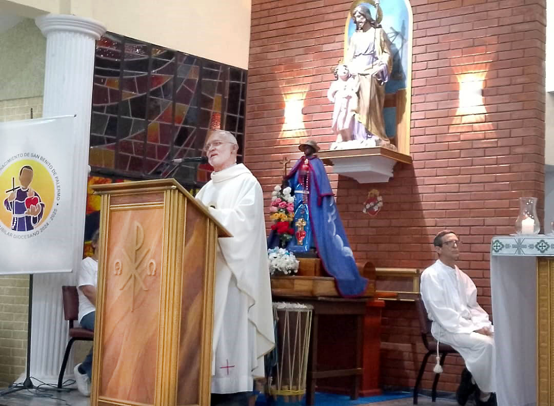 Imagen de San Benito visitó la iglesia San José