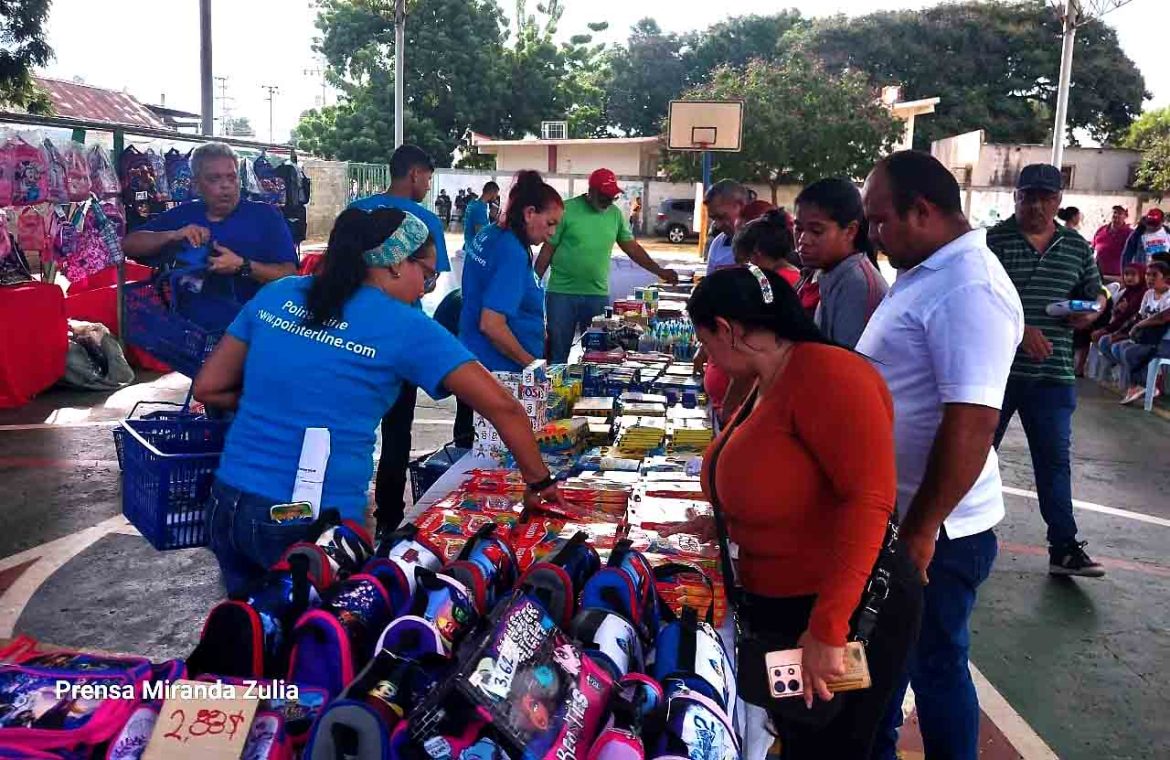 Mega Feria Escolar en la escuela Alejandro Fuenmayor