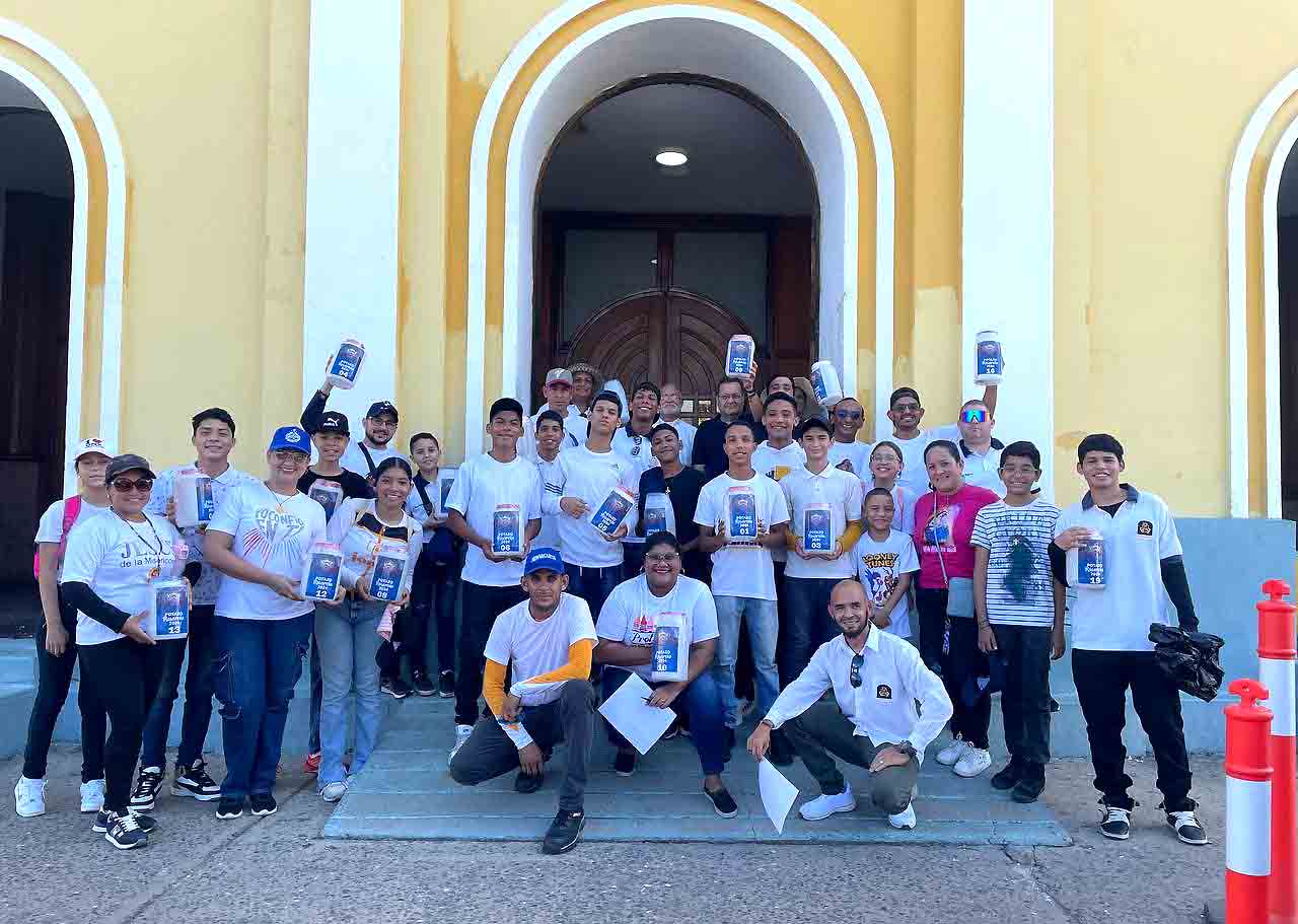 Potazo Rosareño en Cabimas inició con total éxito