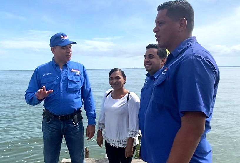 UNT se desplegó en jornada de saneamiento ambiental a orillas del Lago