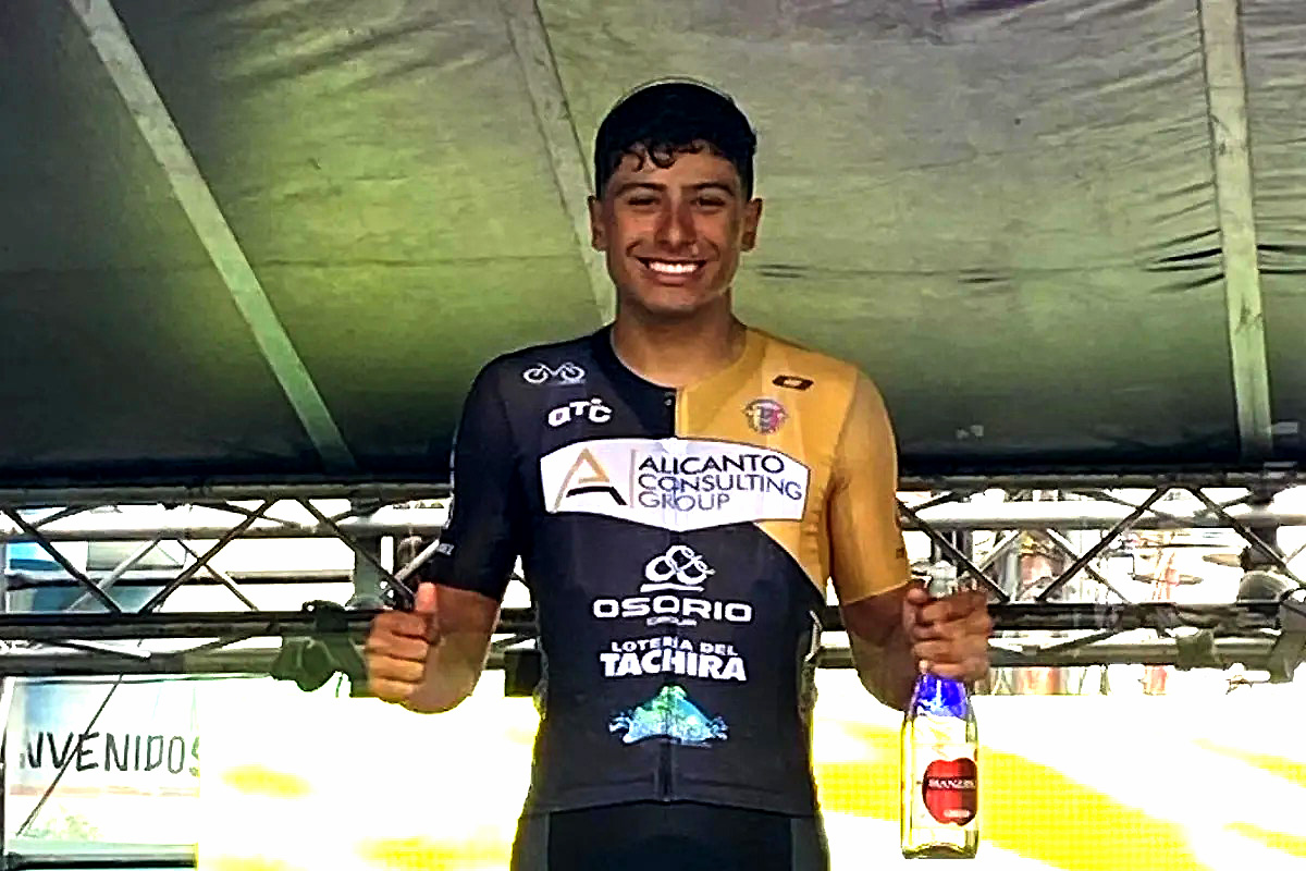 Arlex Méndez ganó la sexta etapa de la Vuelta a Venezuela