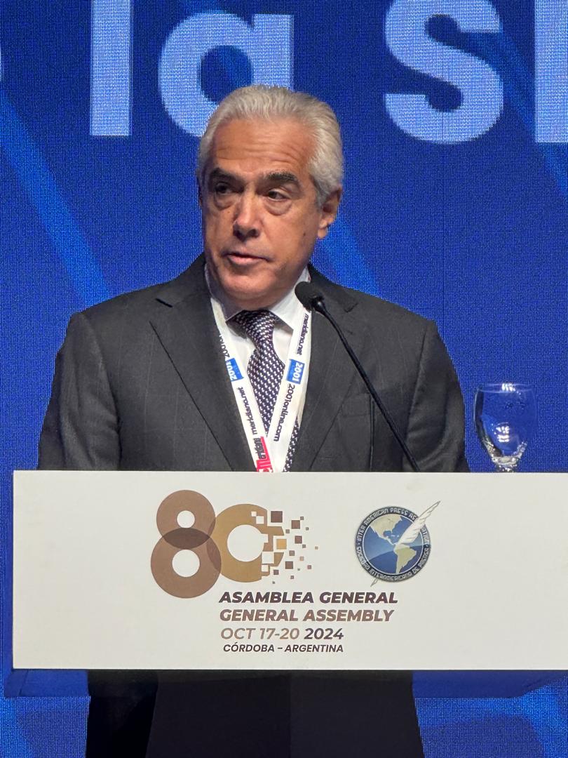 Asume José Roberto Dutriz como nuevo presidente de la SIP
