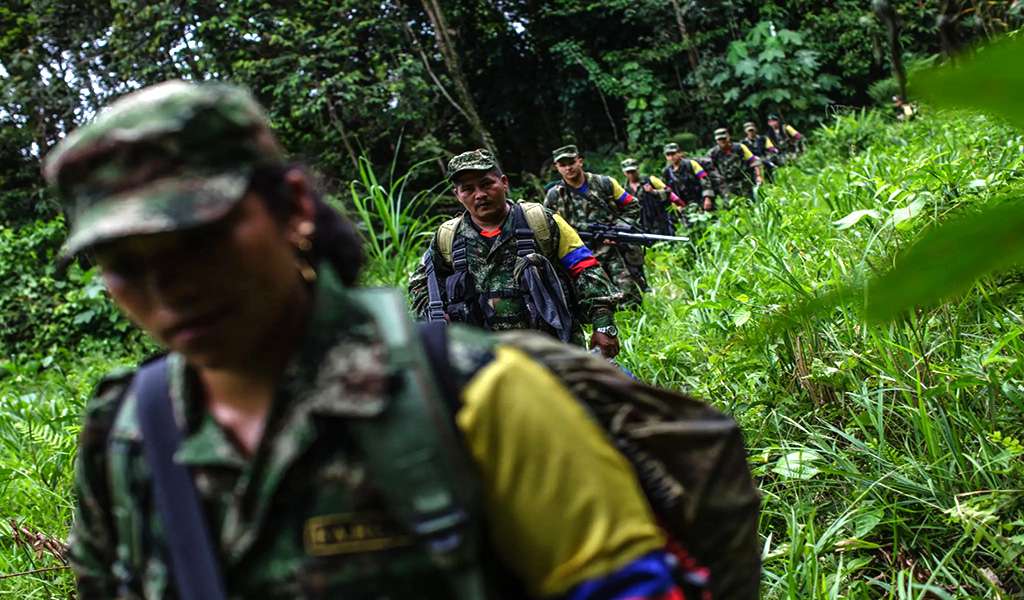 Colombia extiende por seis meses decreto de alto al fuego con las FARC