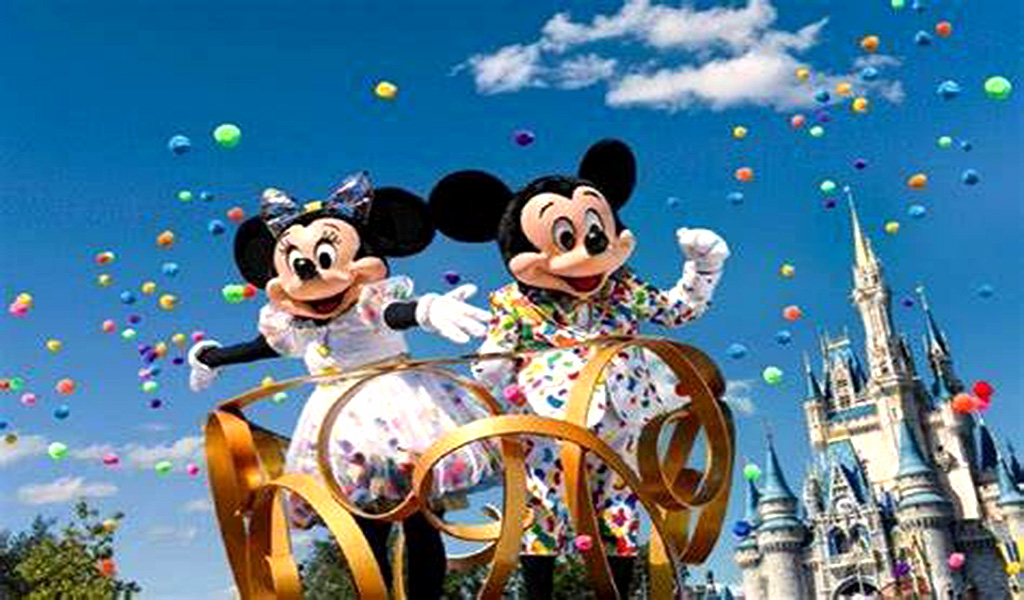 Disney World reabre sus puertas tras el paso del huracán Milton
