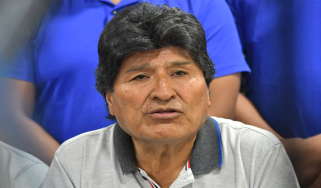 Evo Morales denuncia atentado con disparos a su vehículo
