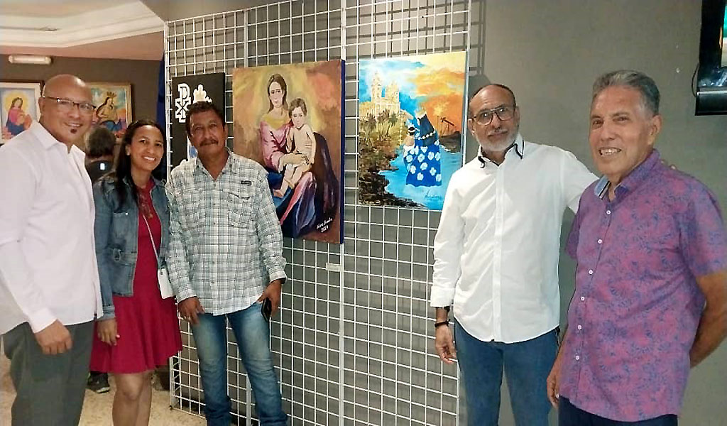  Exposición en honor a la Virgen del Rosario 
