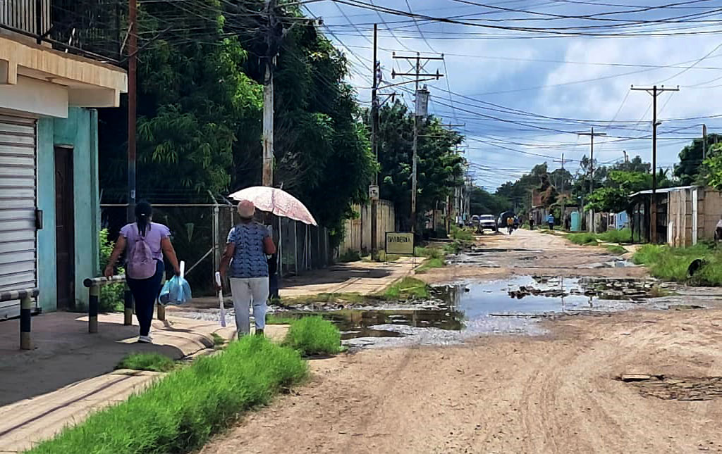 Habitantes del 26 Julio exigen mejoras de vialidad 