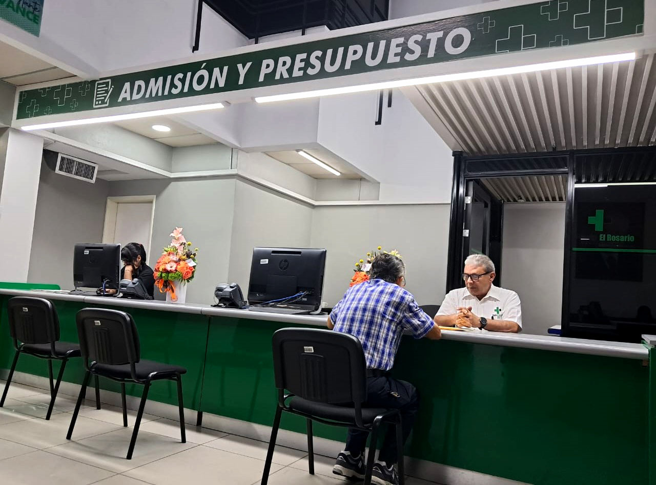 Hospital El Rosario 35 años 