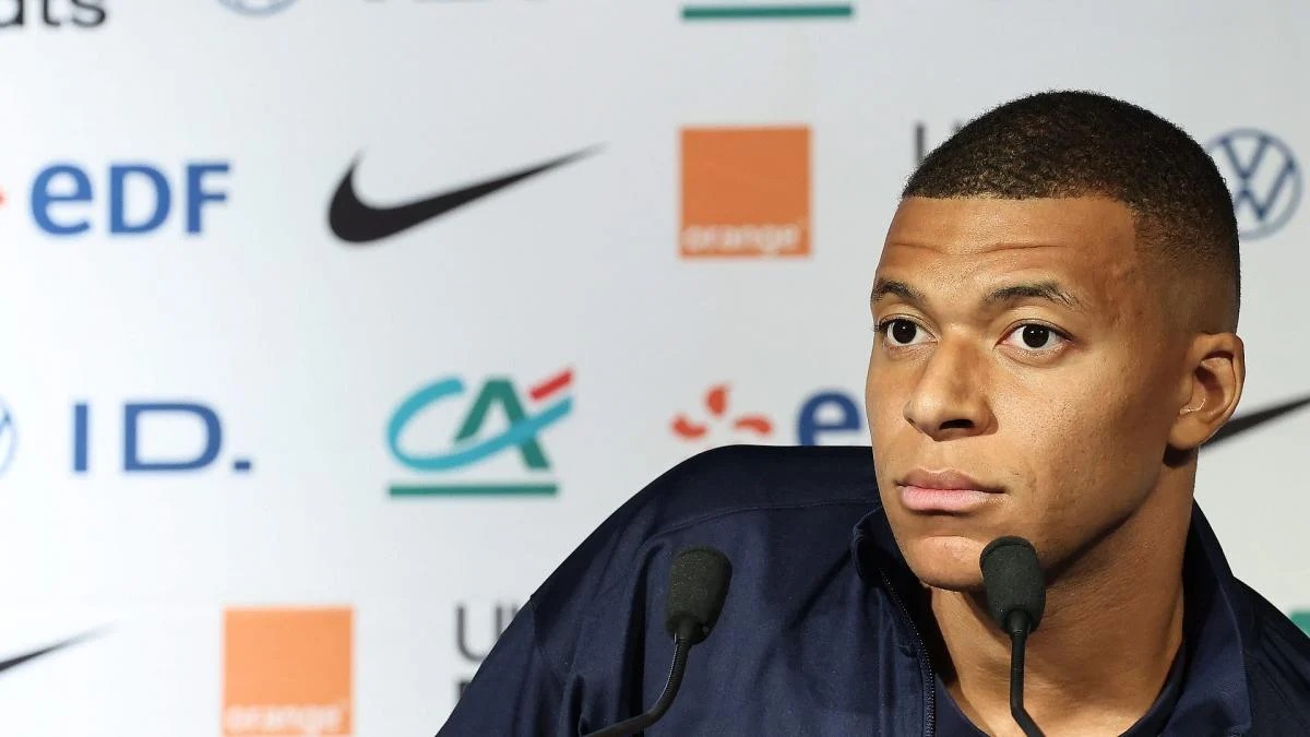 PSG está obligado a  pagarle los 55 millones de euros a Mbappé