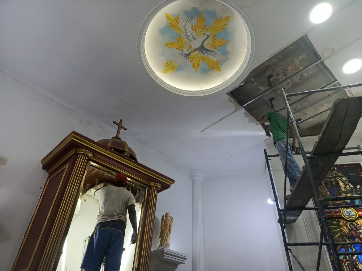 Nicho de la Virgen del Paraute