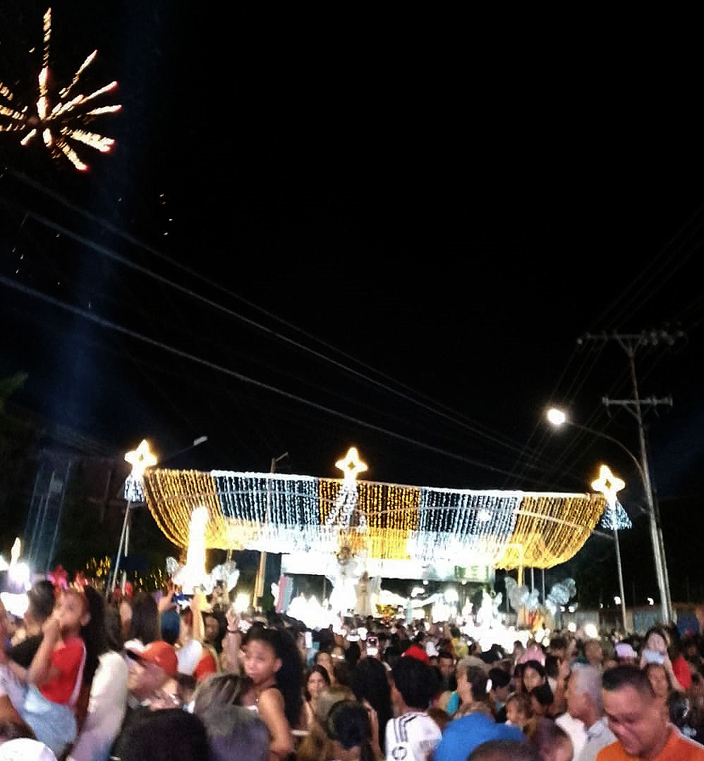 Encendido de Luces en la avenida Universidad de Cabimas