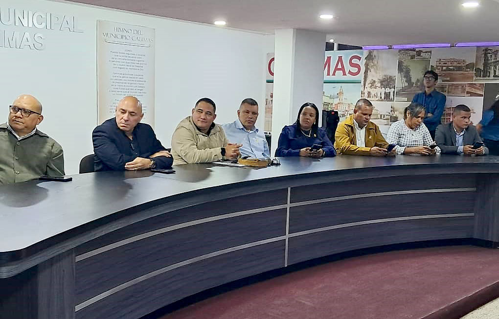 Escritores de Cabimas celebraron su día en sesión especial 