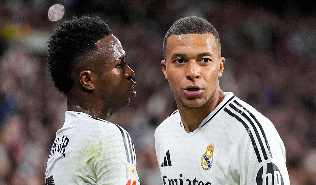 Mbappé se muestra estresado al no encontrar la ruta del gol con el Madrid