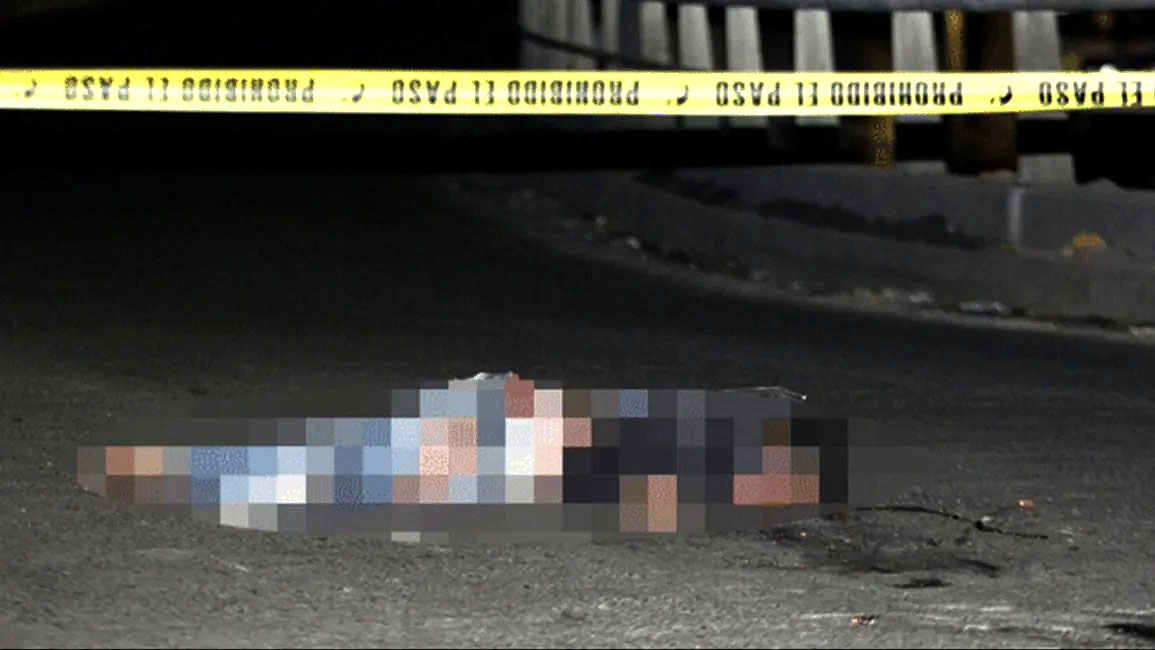 Mueren en la carretera pareja de motorizados