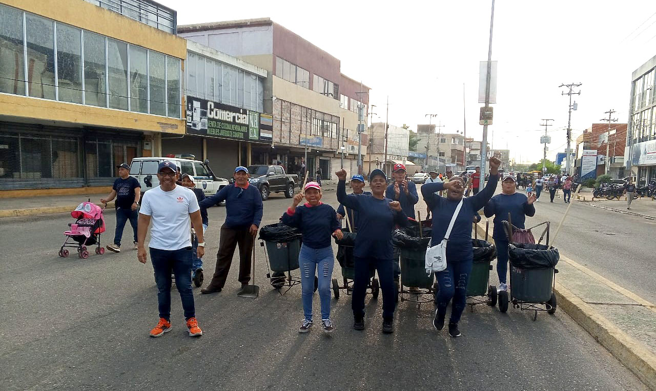 Imauca recogió basura tras procesión de San Benito 