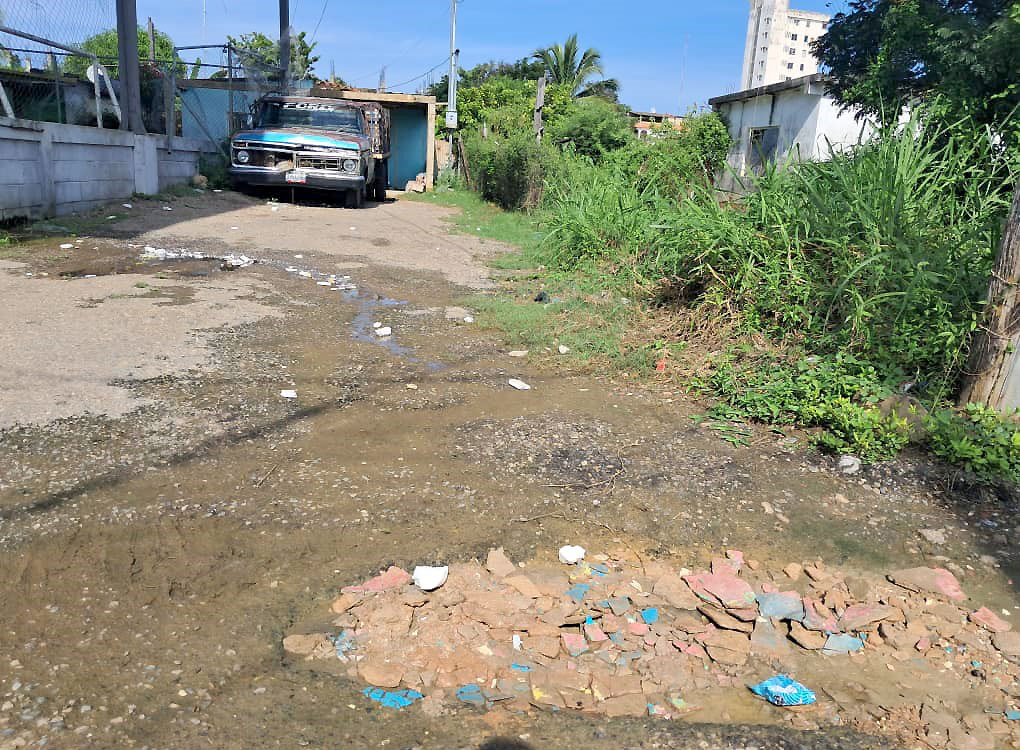 Vecinos de Las Tierritas vialidad y gas