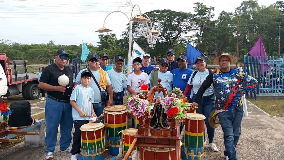 Una vez más, los tambores de San Benito sonaron como nunca este 27 de diciembre de 2024 para celebrar los 500 años del nacimiento del copatrono de la Costa Oriental del Lago.