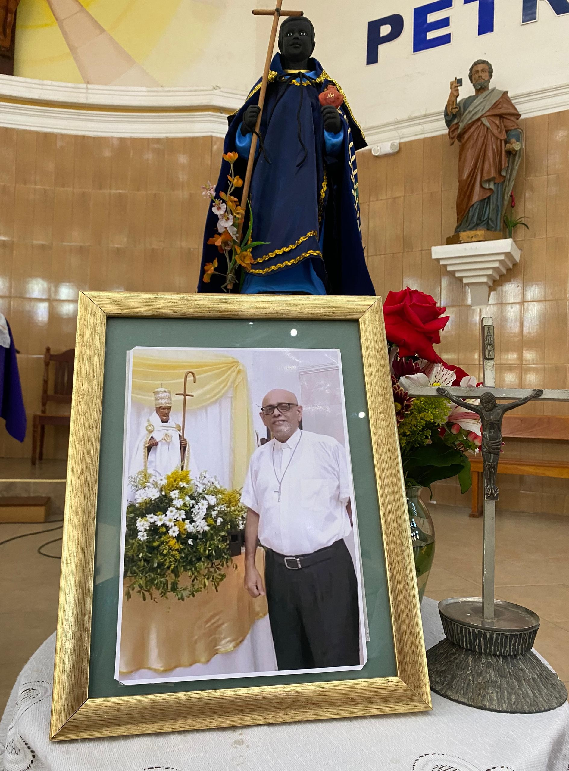 Cabimas al presbítero Luberto Ríos