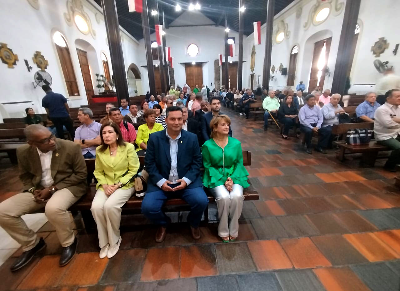 Copei celebra 79 aniversario de su fundación en la catedral de Maracaibo