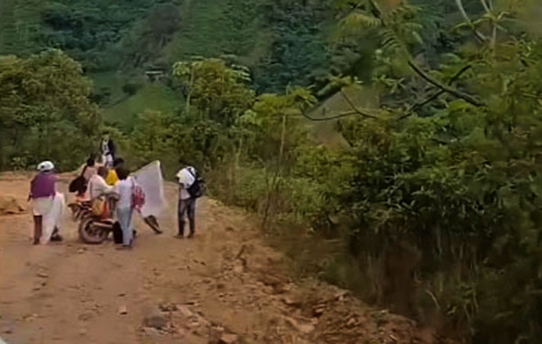 Activan plan para atender a desplazados colombianos