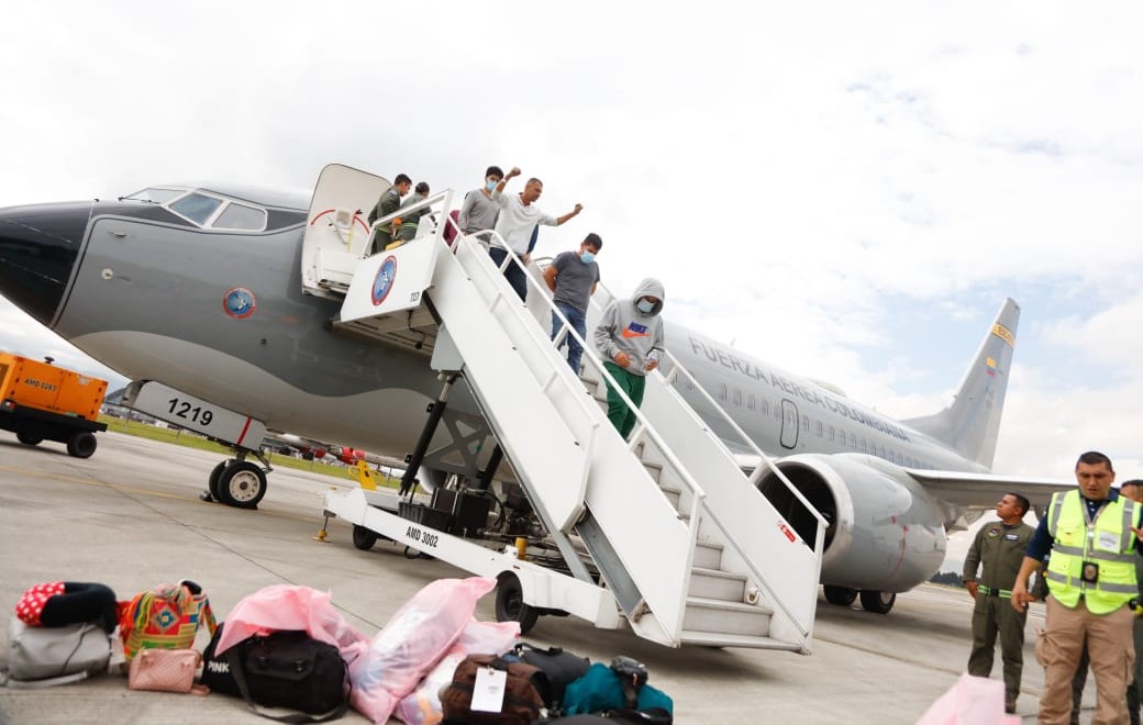 Llegaron a Bogotá dos vuelos con 201 colombianos