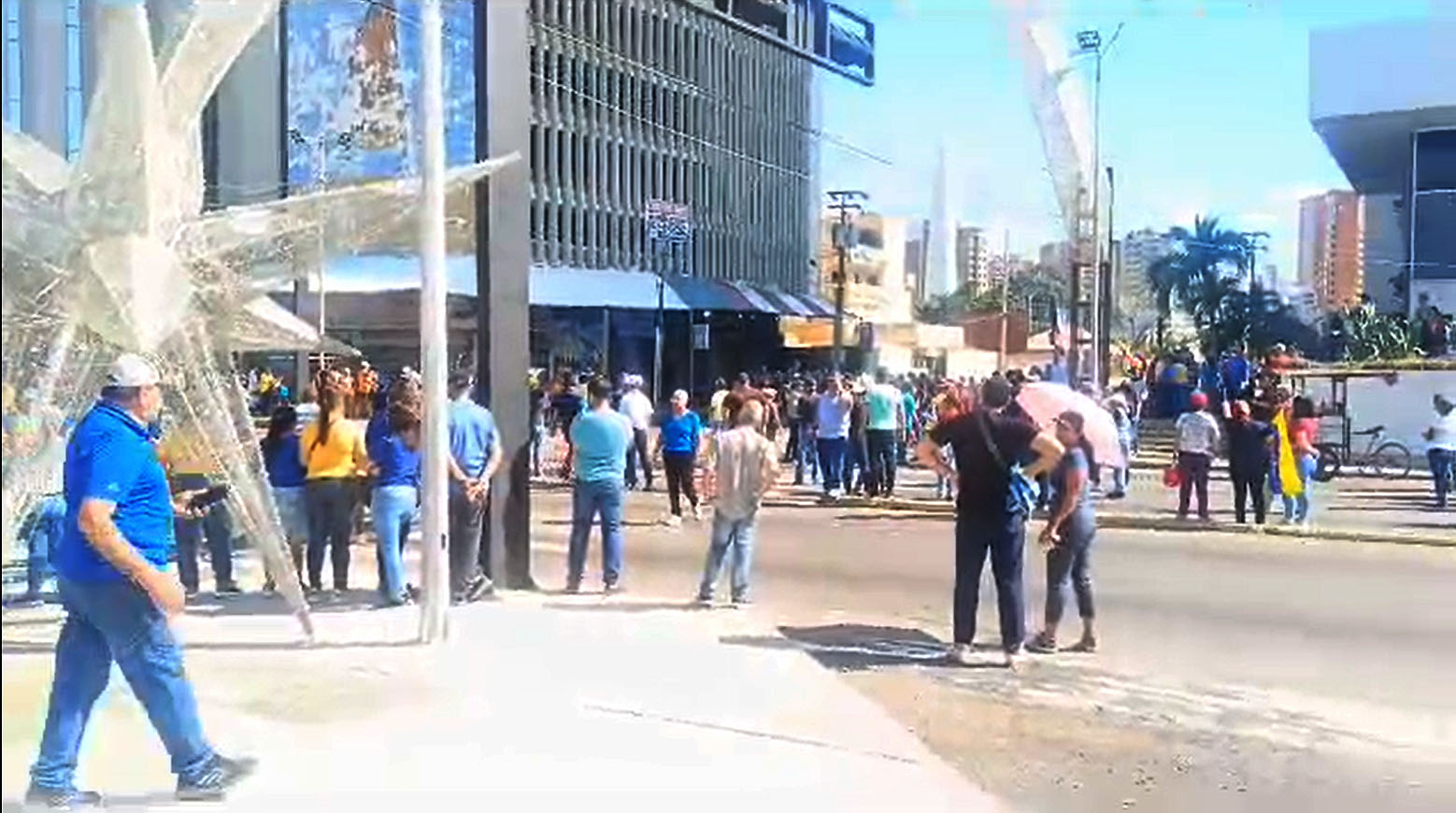 Dispersan  concentración en Plaza de La República en Maracaibo