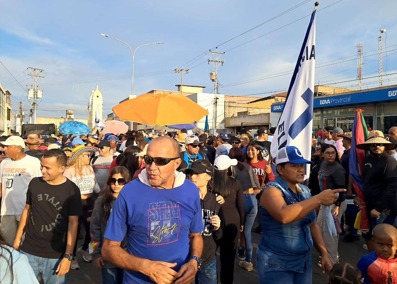 San Benito hacia La Rosa