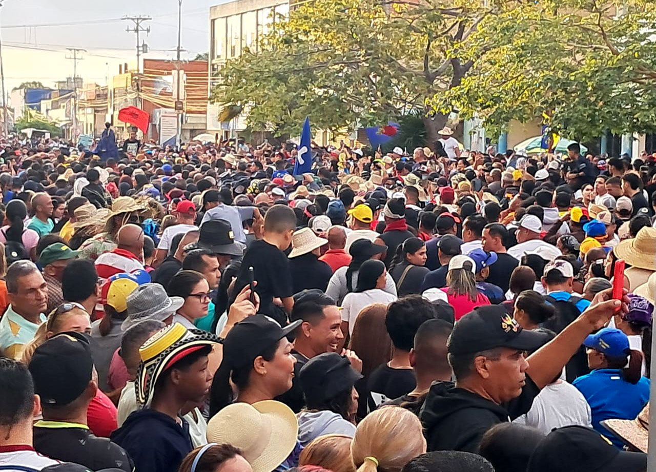 San Benito hacia La Rosa