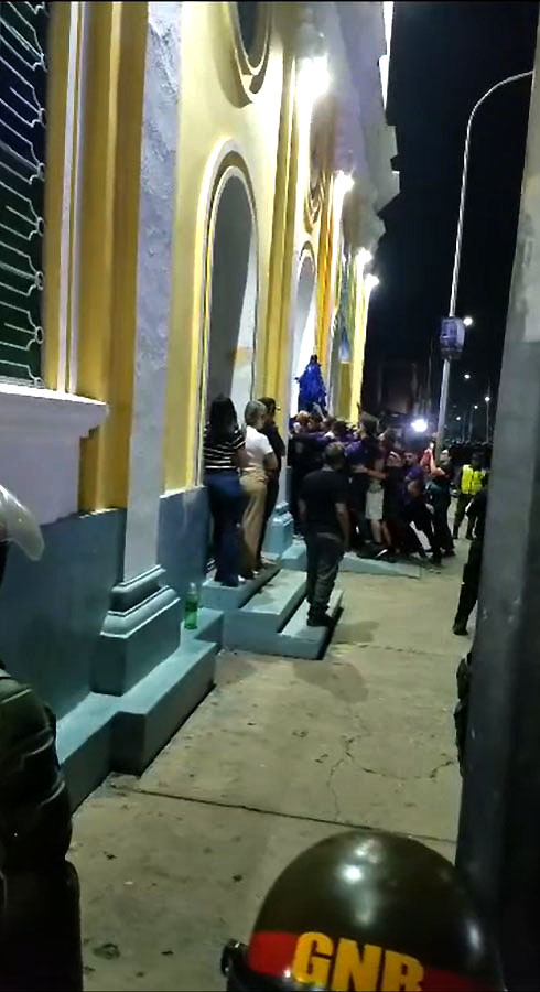 San Benito retornó a las 2: 45 de la madrugada