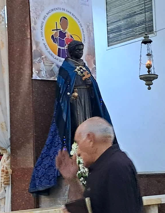 San Benito para La Rosa