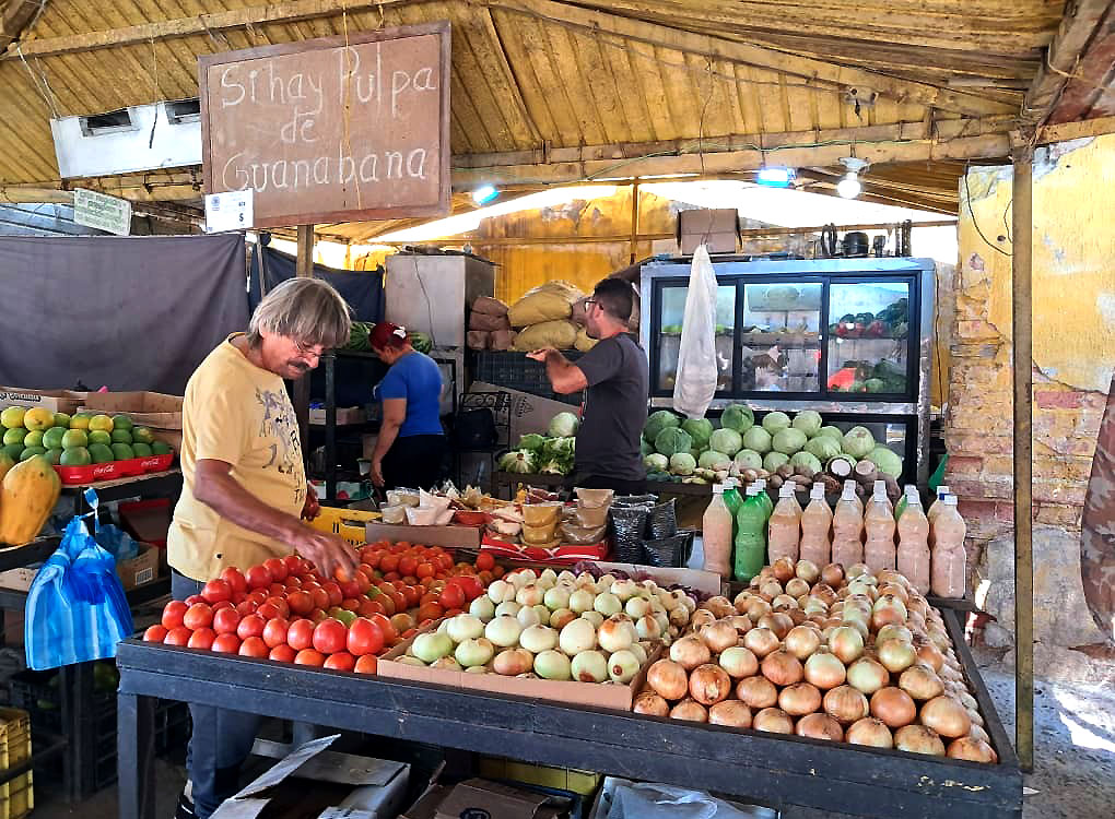 Se disparan precios de frutas y verduras en Cabimas 