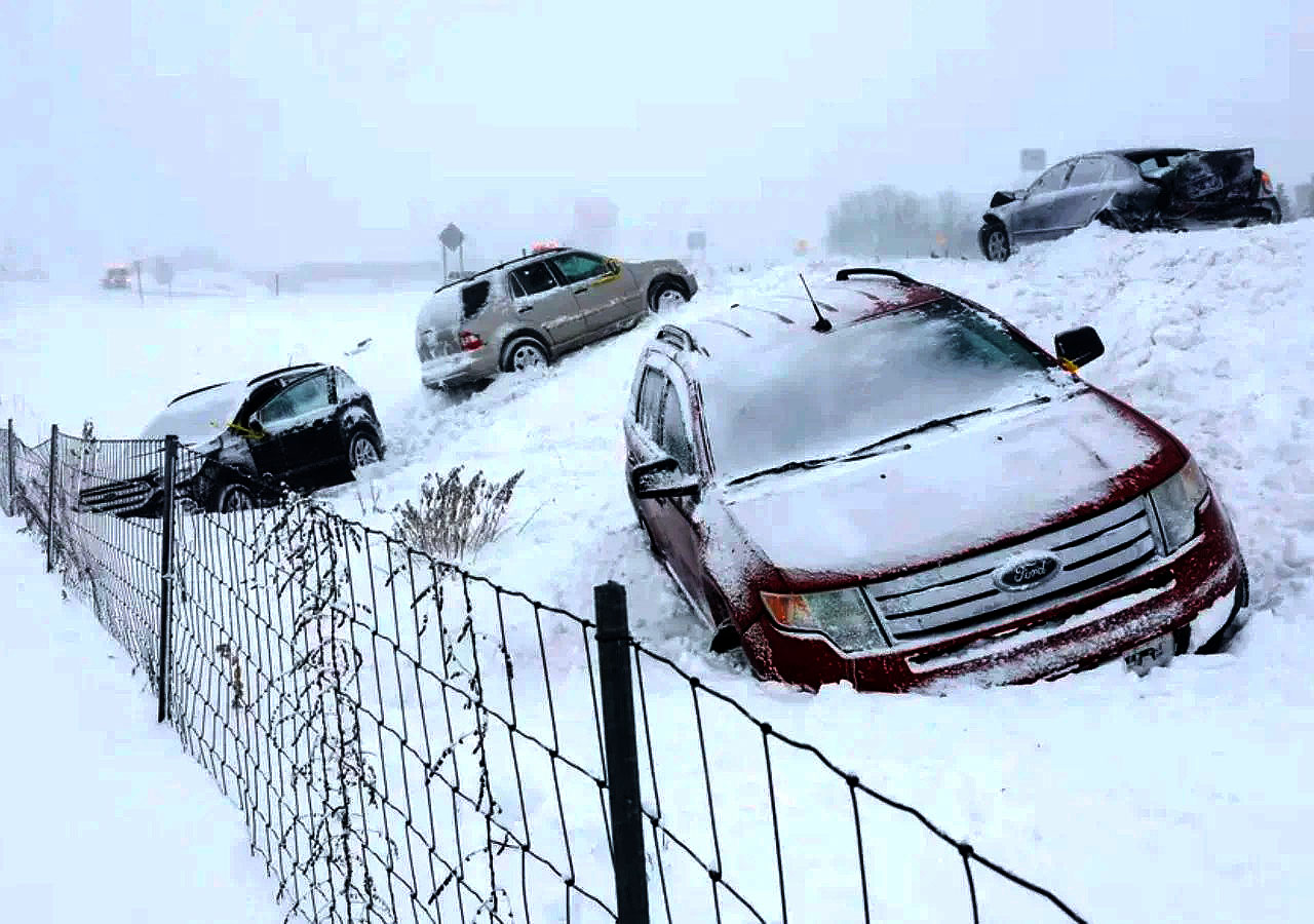 Tormenta de frío extremo azota el sur de EEUU y deja siete muertos