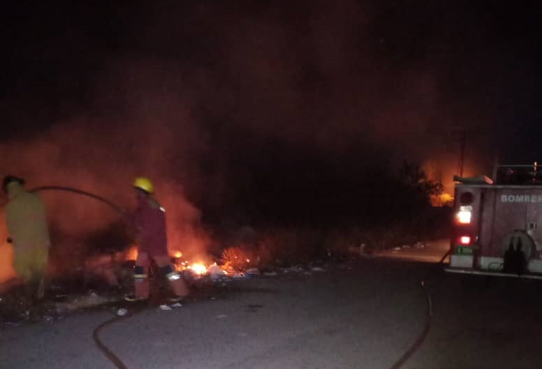 Quema de basura en Bachaquero no cesa y vecinos están alarmados 