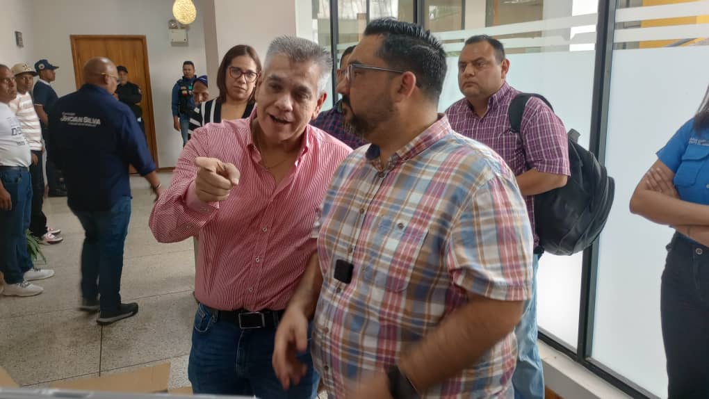 El presidente del Concejo Municipal de Lagunillas, Ing. Luis Augusto Martínez, resaltó los logros alcanzados en materia de infraestructura y equipamiento en el Poder Legislativo local.