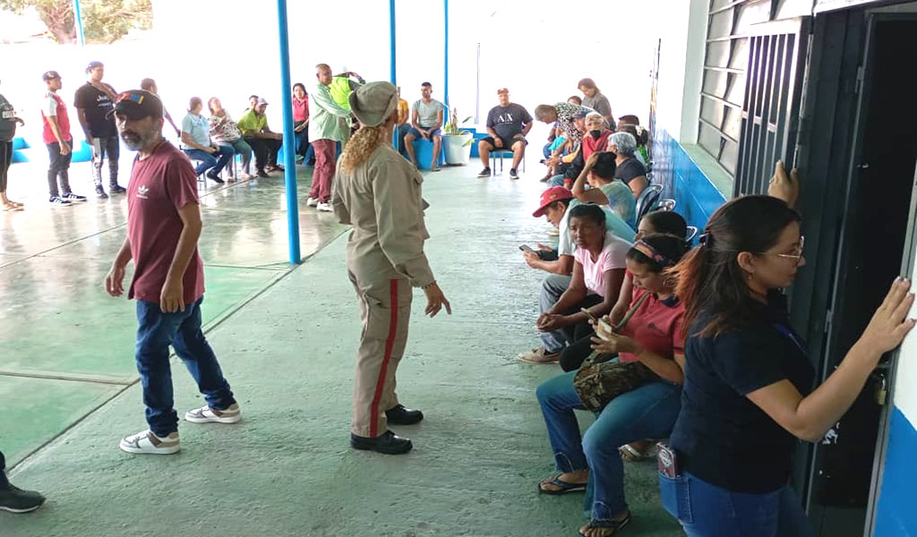 CABIMAS.- Desde muy tempranas horas de este domingo 2 de febrero, se llevó  a cabo la instalación   de los 35 centros nucleados electorales para la realización  de la  III Consulta Nacional del Poder Popular en Cabimas, estado Zulia,  correspondiente a la primera jornada del 2025
