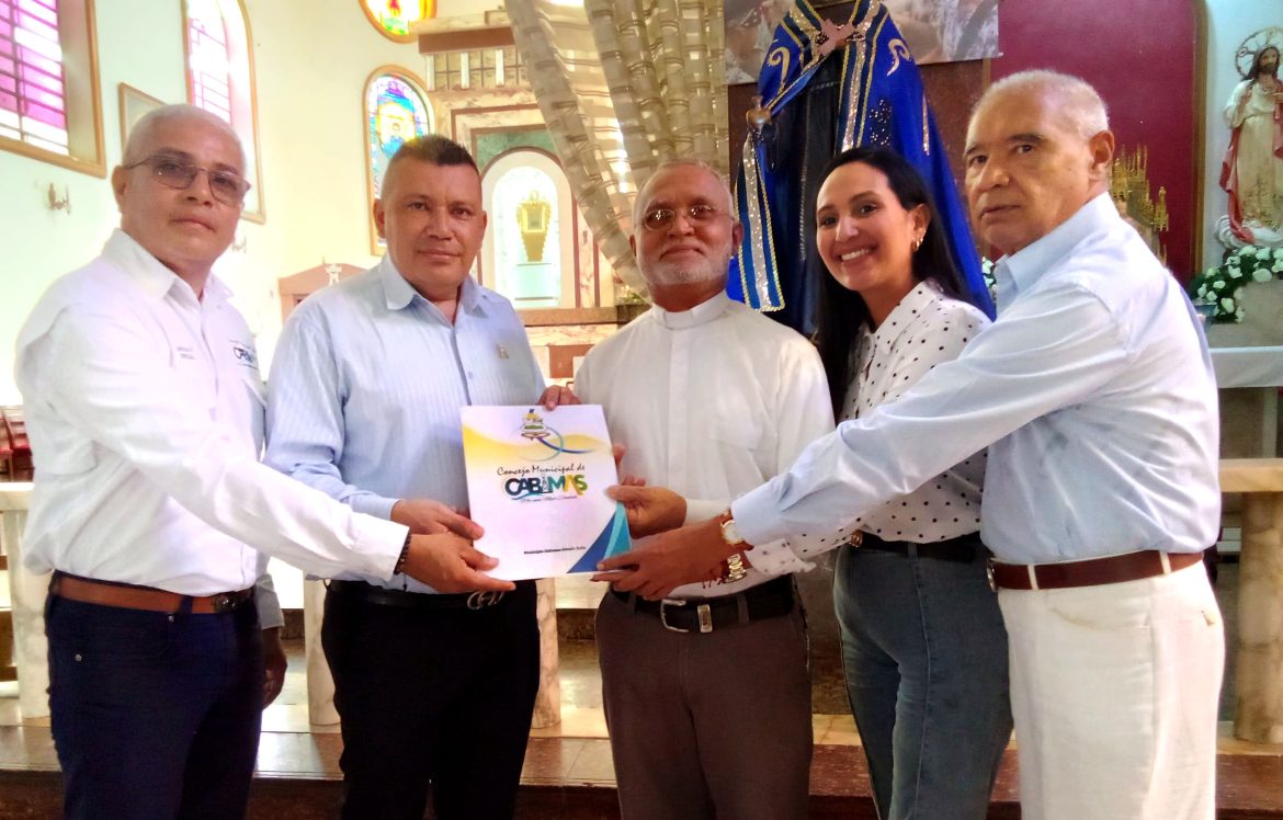 Entregan en Cabimas la Orden San Benito de Palermo