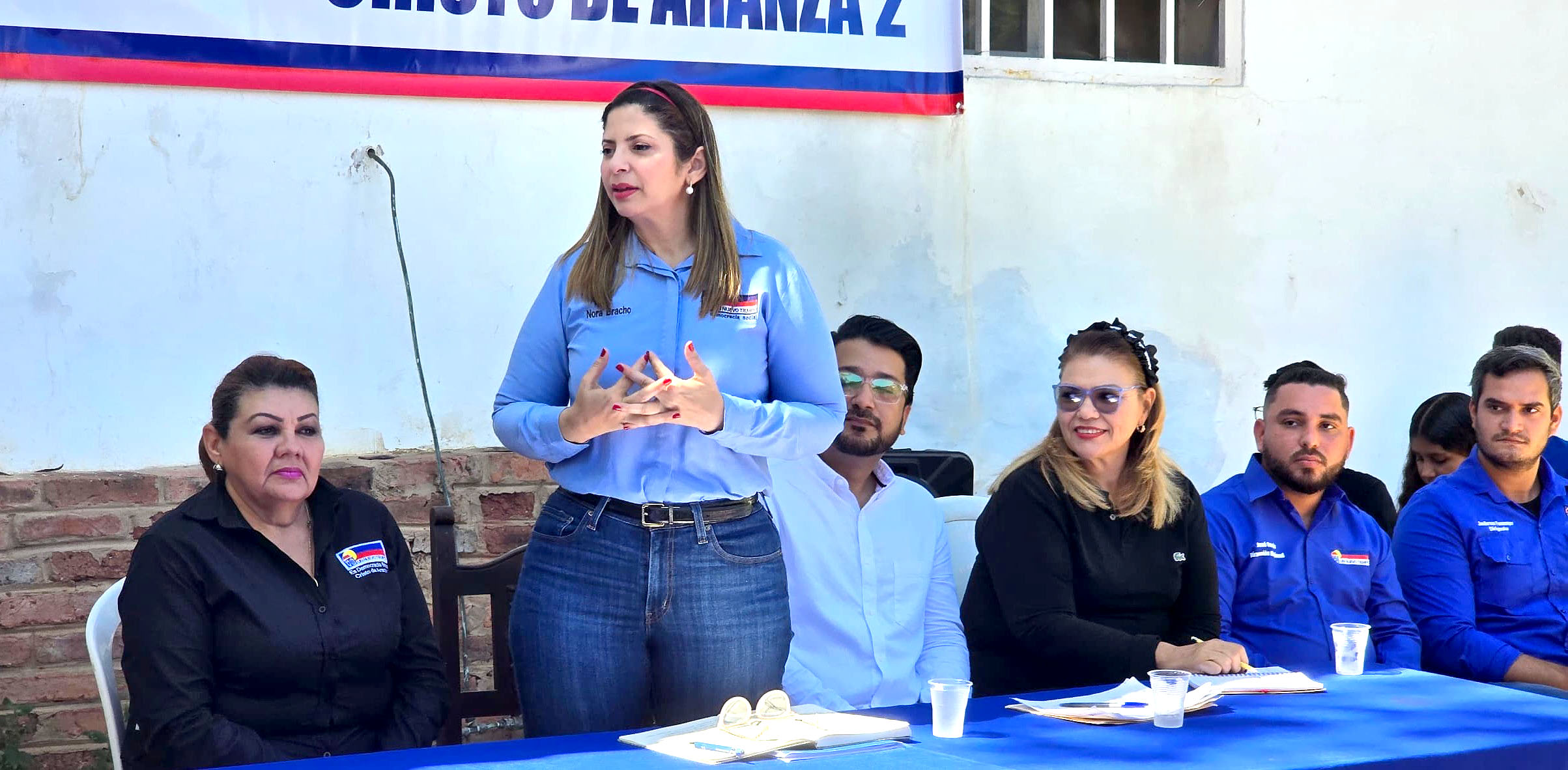 MARACAIBO.- En el marco del fortalecimiento de sus estructuras y reafirmando su compromiso como el partido al servicio de la gente, Un Nuevo Tiempo (UNT) Zulia realizó este sábado 15 de febrero asambleas ciudadanas