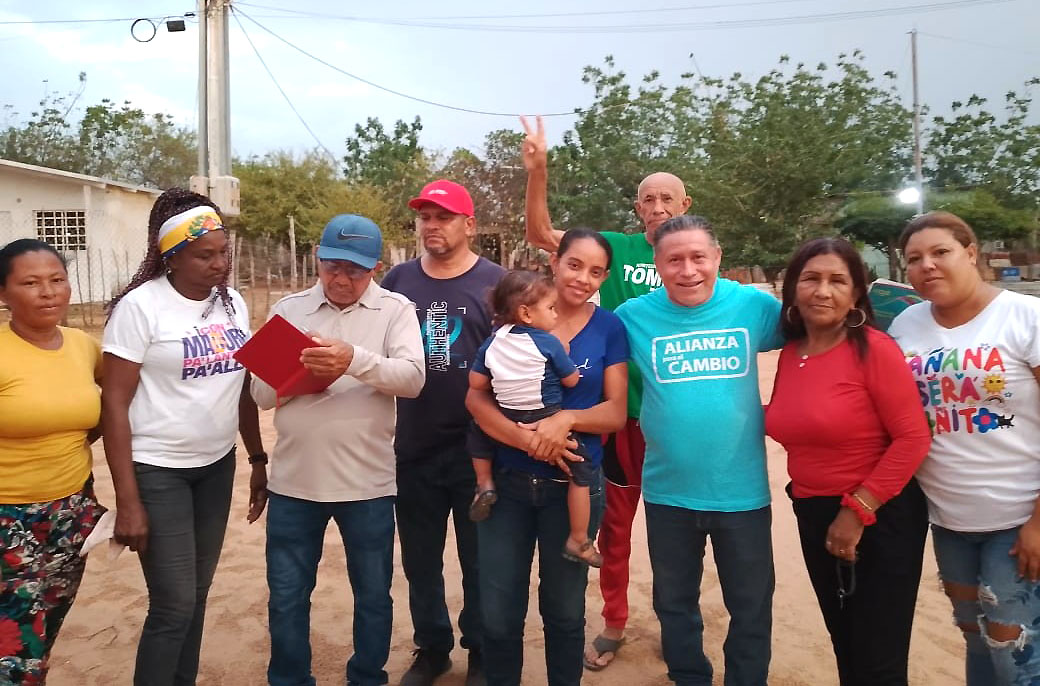 Vecinos de Villa Victoria 