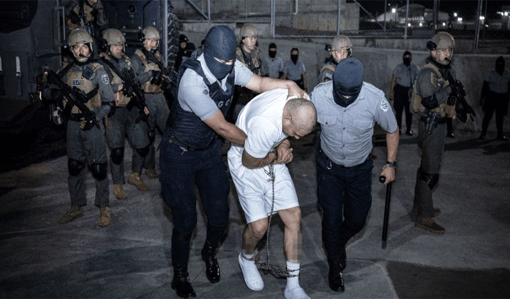 Qué gana el gobierno de El Salvador con las deportaciones de la MS-13 y El Tren de Aragua