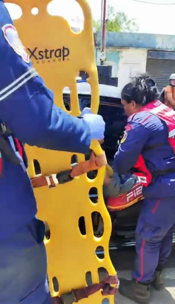 Colisión de moto y vehículo