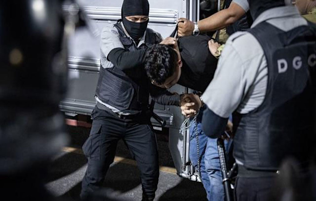 Gobierno de Trump dice que continuará con deportaciones