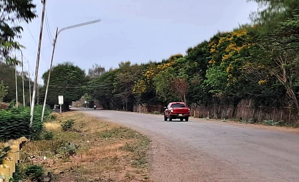 BACHAQUERO- ZULIA: Tres muertos al explotar barcaza en el Lago de Maracaibo