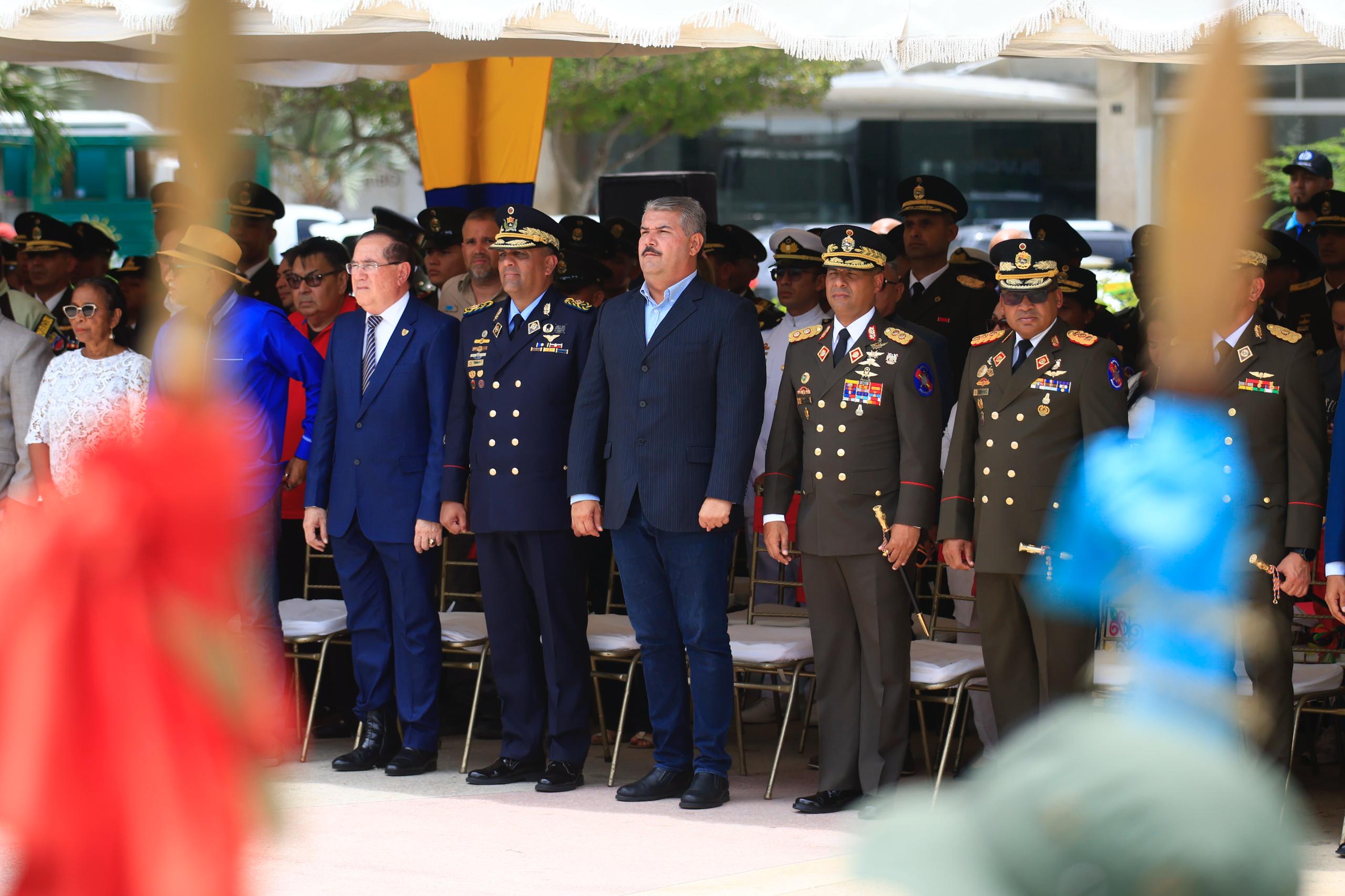 Caldera A 215 años de nuestra independencia Venezuela crece y seguirá creciendo